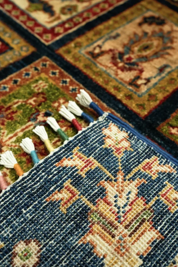 Afghan Ayena - Size: 3 X 5 - Image 2